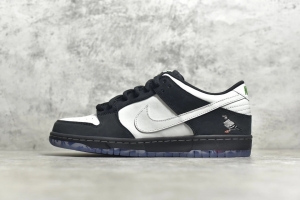 Staple x Dunk SB Low Pro OG QS