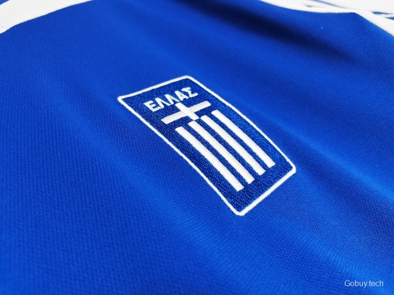 Retro 2004 Greece Home Soccer Jersey