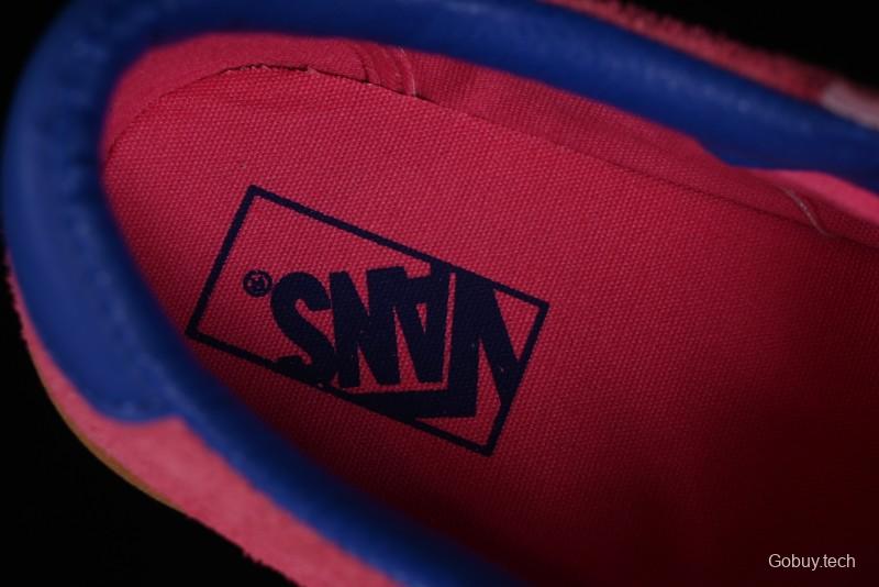 Vans Vault Og Sport Low Retro Suede Canvas Vulcanized Shoes in Dragon Fruit - VN000CQRCHL