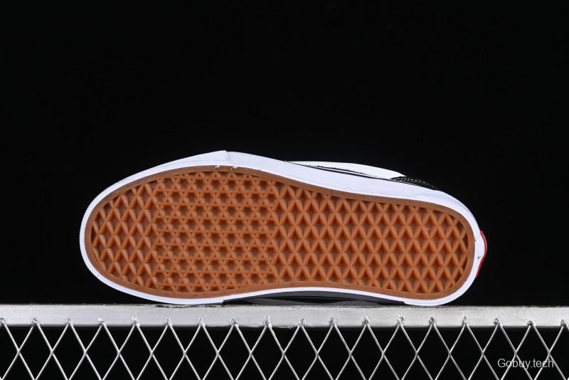 Vans Classics Knu Skool Coca-Cola Collaboration Black White Embroidery Chunky Tongue Sneakers - VN0009QC6BTI