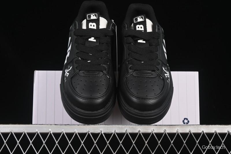 New York Yankees MLB Chunky Liner Custom Platform Sneakers - 3ASXCA12N50WHS