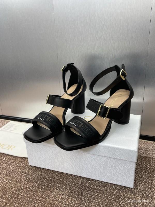 2025 Women Dior Black Leather Sandals Buckle KFY00310