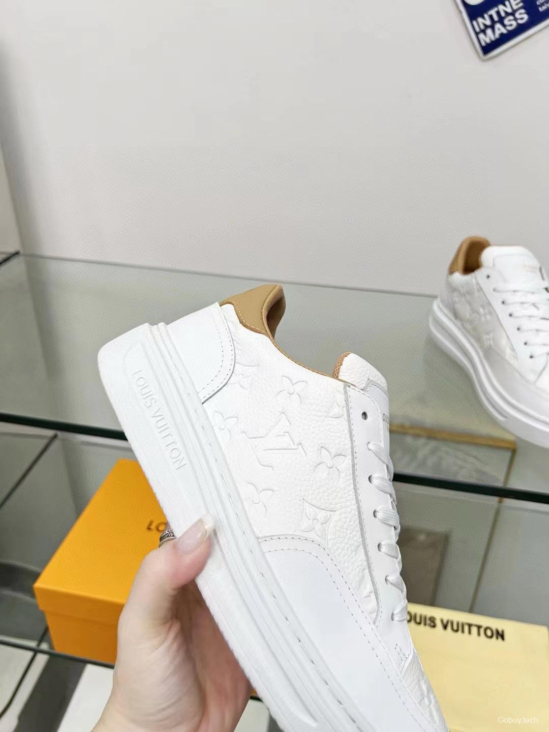 2024 Unisex Louis Vuitton White Beige Leather Sneakers Maxi Damier MJ00330