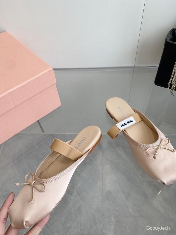2025 Women Miu Miu Beige Satin Slippers KFY00280